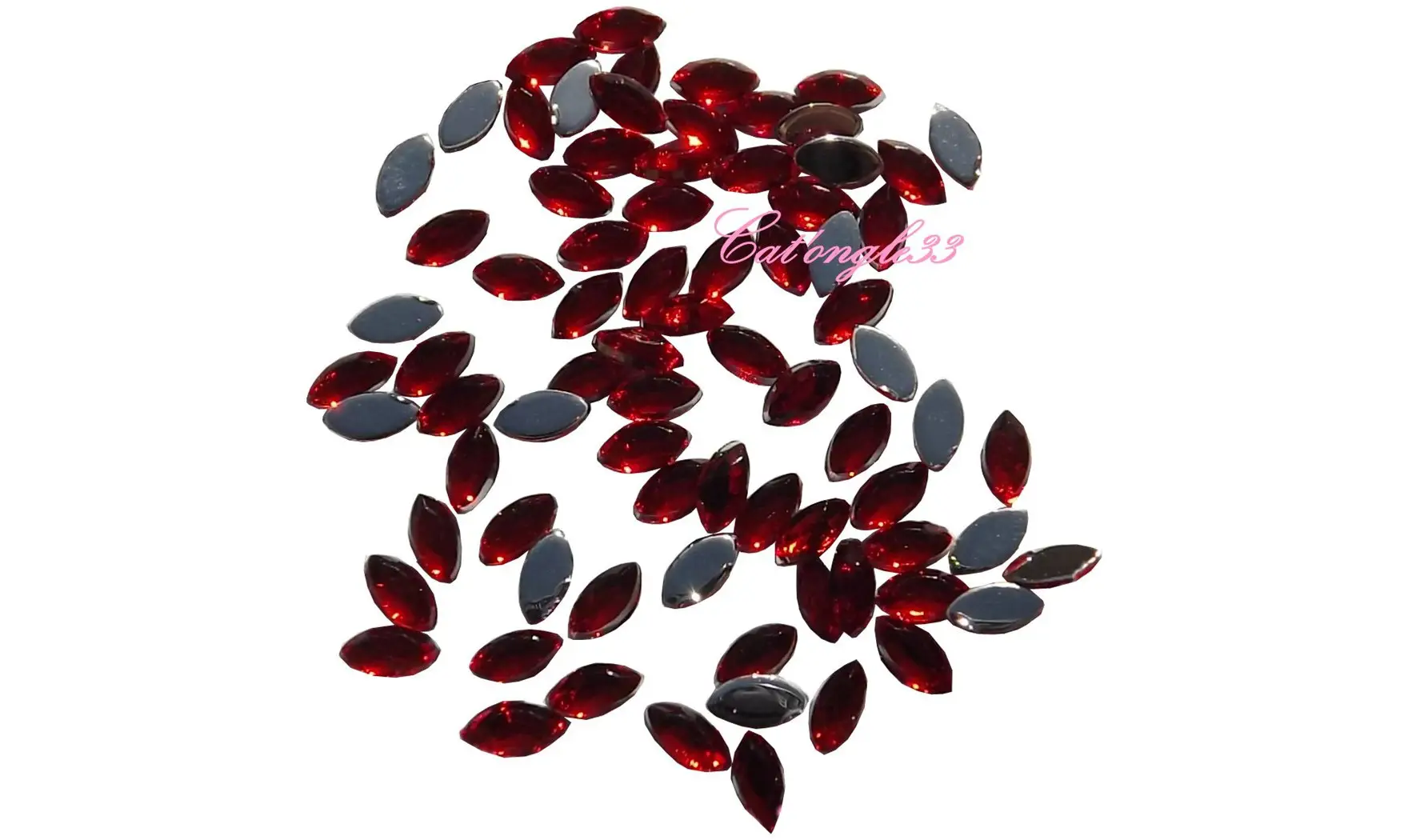 Strass olive rouge 3/1 mm