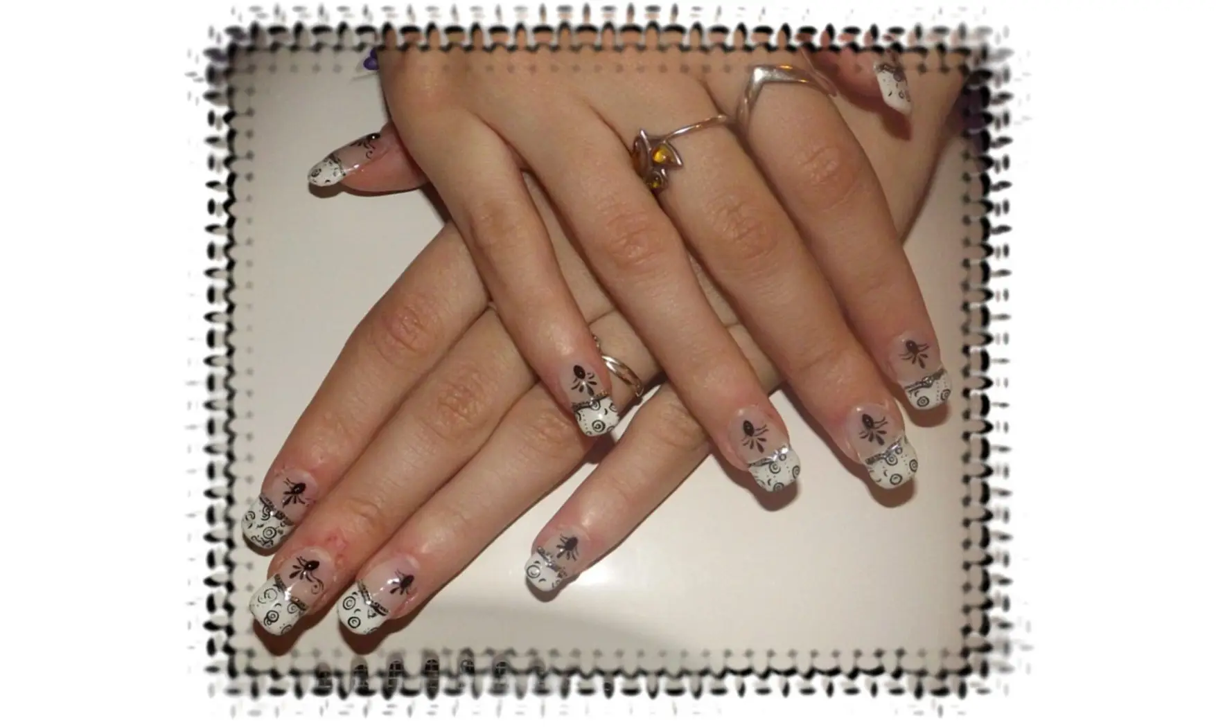 Strass olive noir 3/1 mm