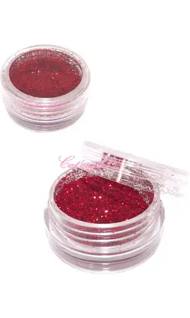 Paillettes fines rouge nail art
