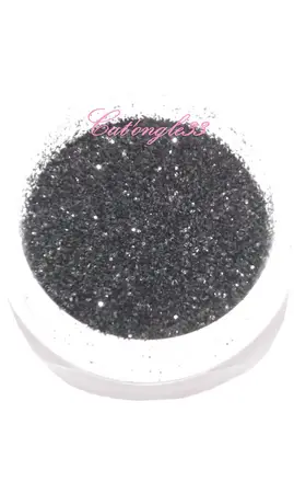 Paillettes fines noir nail art