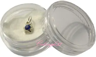 Piercing étoile bleu roi nail art