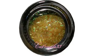Fils paillettes jaune nail art
