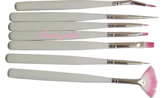 Lot de 7 pinceaux nail art