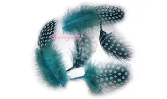 Plume bleu nail art