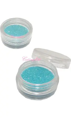 Paillettes fines turquoise nail art