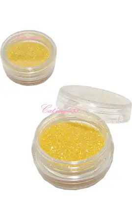 Paillettes fines jaune nail art
