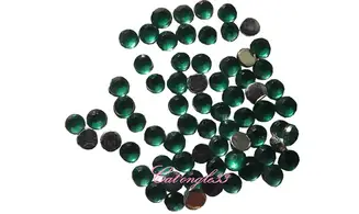 Strass rond vert sapin 1,5mm