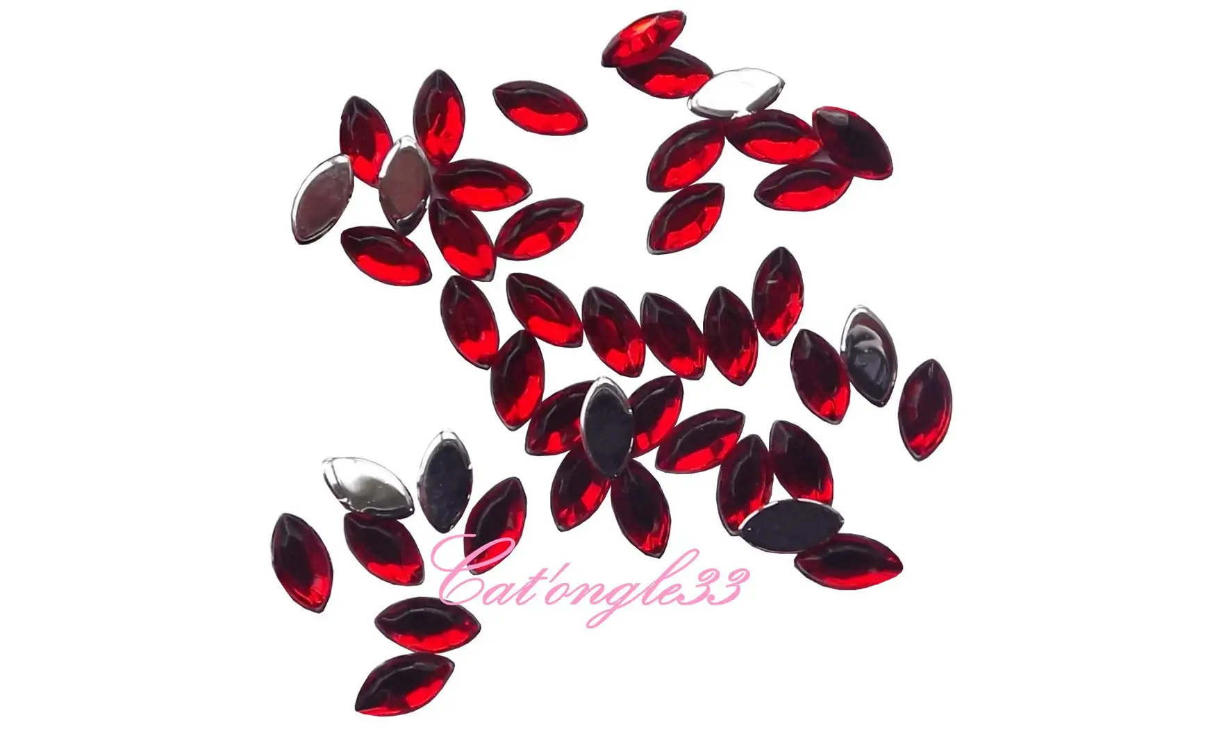 Strass olive rouge 4/2 mm