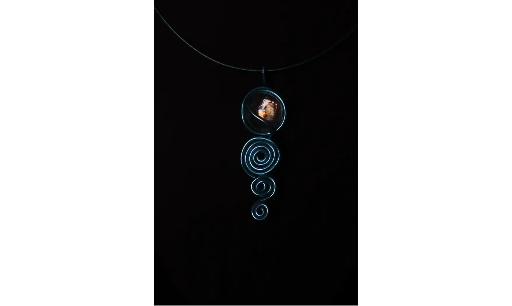 Triple spirales bleu
