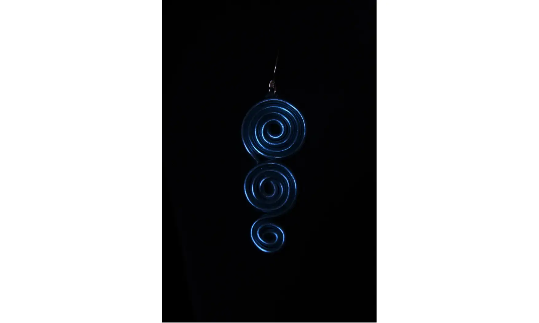 Triple spirales bleu