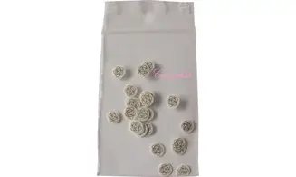 Sachet fimo rose blanche grise