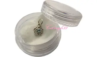 Piercing fleur étoile bleu ciel nail art