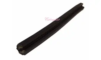 Baton fimo papillon gris, noir, jaune