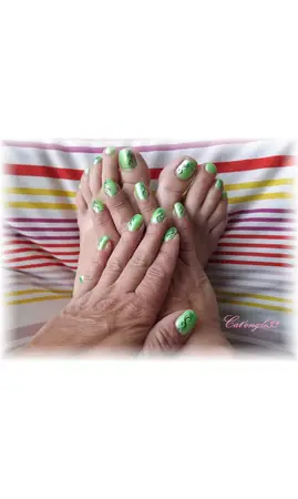Mini vernis vert scintillant néon
