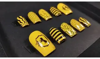 Press on nails Poufsouffle HP - Taille L