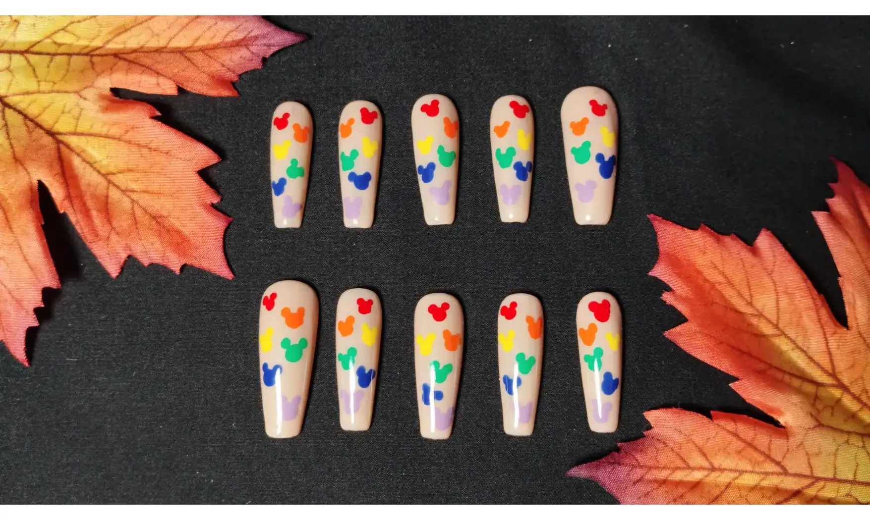 Press on nails Mickey couleur - Taille S