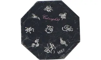 Plaque stamping M87 nail art