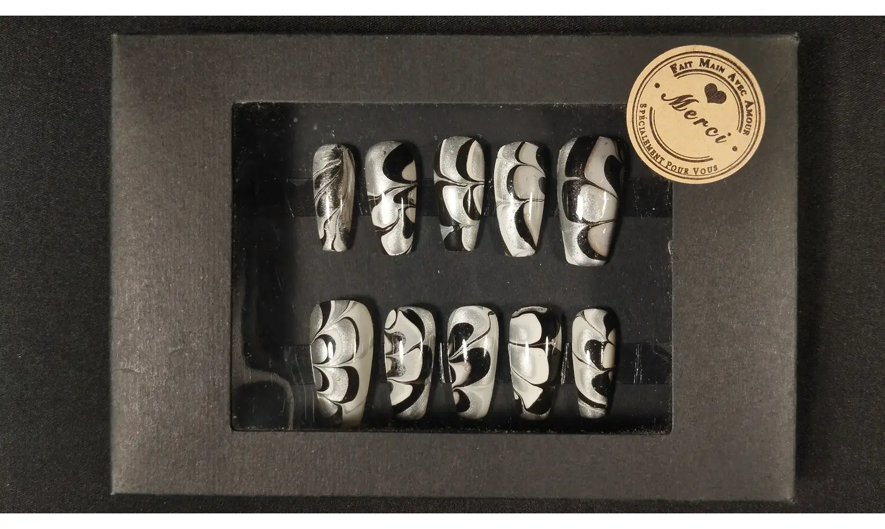 Press on nails Water Marble - Taille M