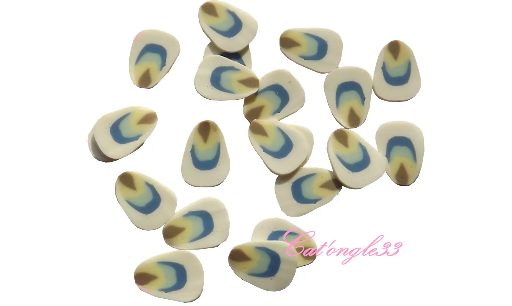 Sachet de fimo plume blanche multicoul.