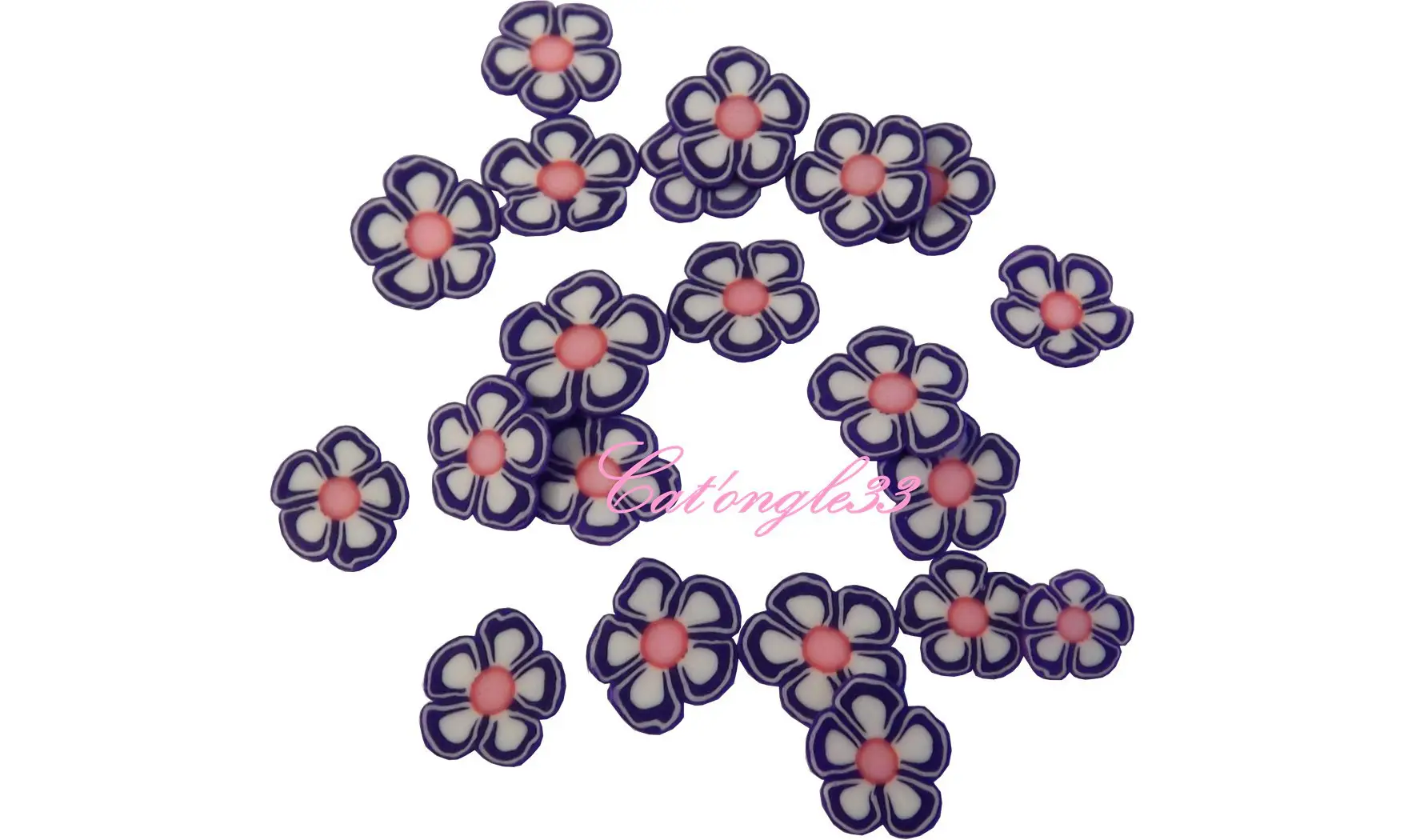 Sachet de fimo fleur violette blanche