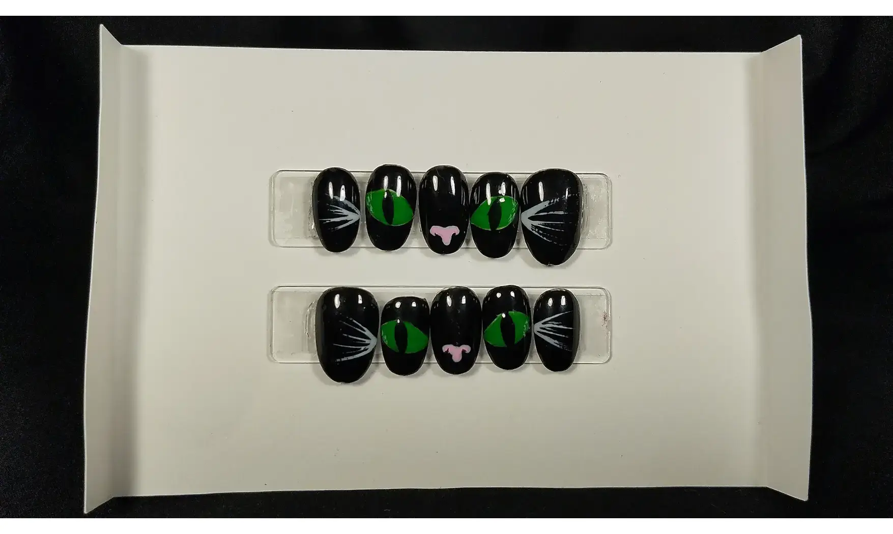 Press on nails Salem - Taille XS