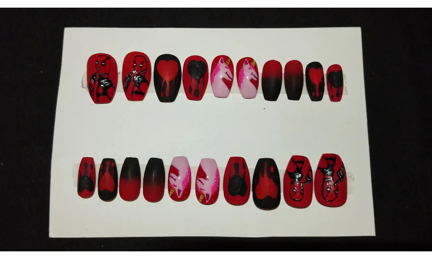 Press on nails Deadpool Licorne - Lot 20