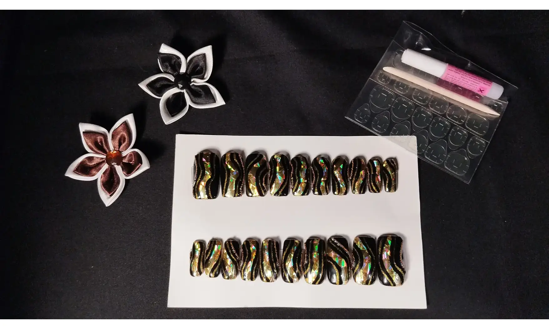 Press on Nails Foils or - Lot 20