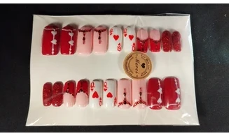 Press on Nails Dame de ♥ - Lot 20