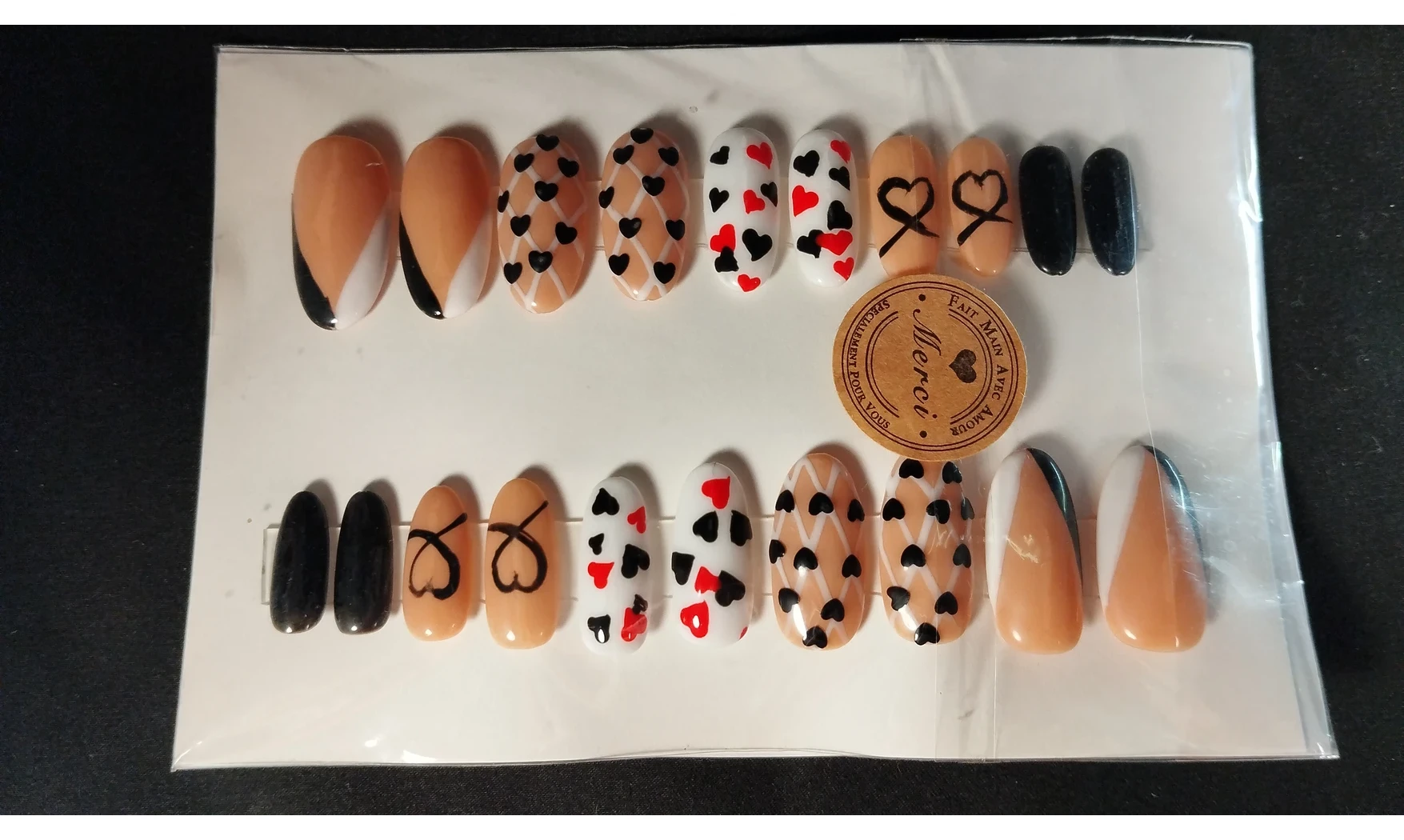 Press on nails Love nude - Lot 20