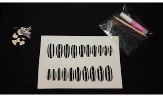 Press on Nails Beetlejuice - Lot 20