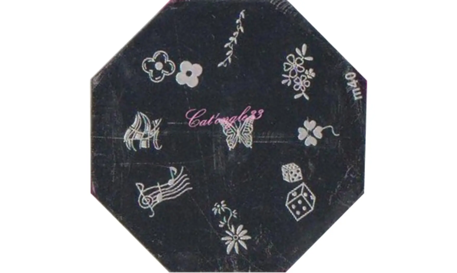 Plaque stamping M40 nail art