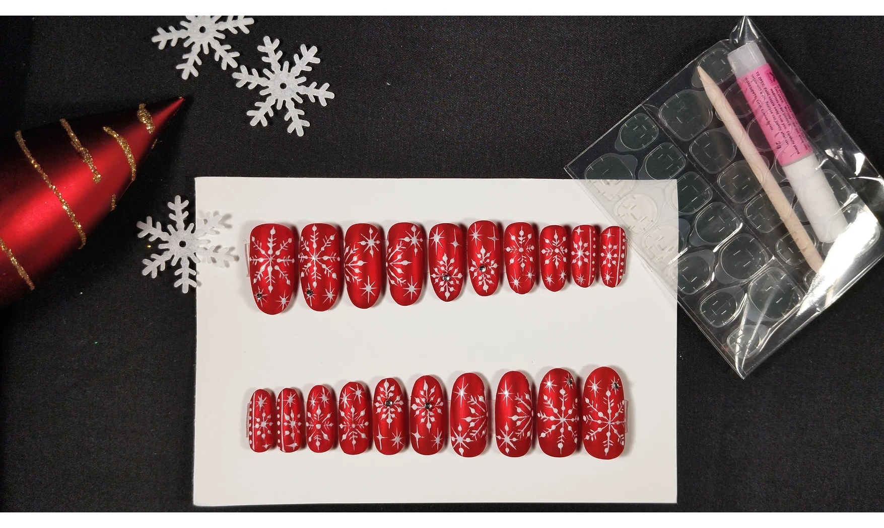 Press on nails Rouge mât flocon - Lot 20