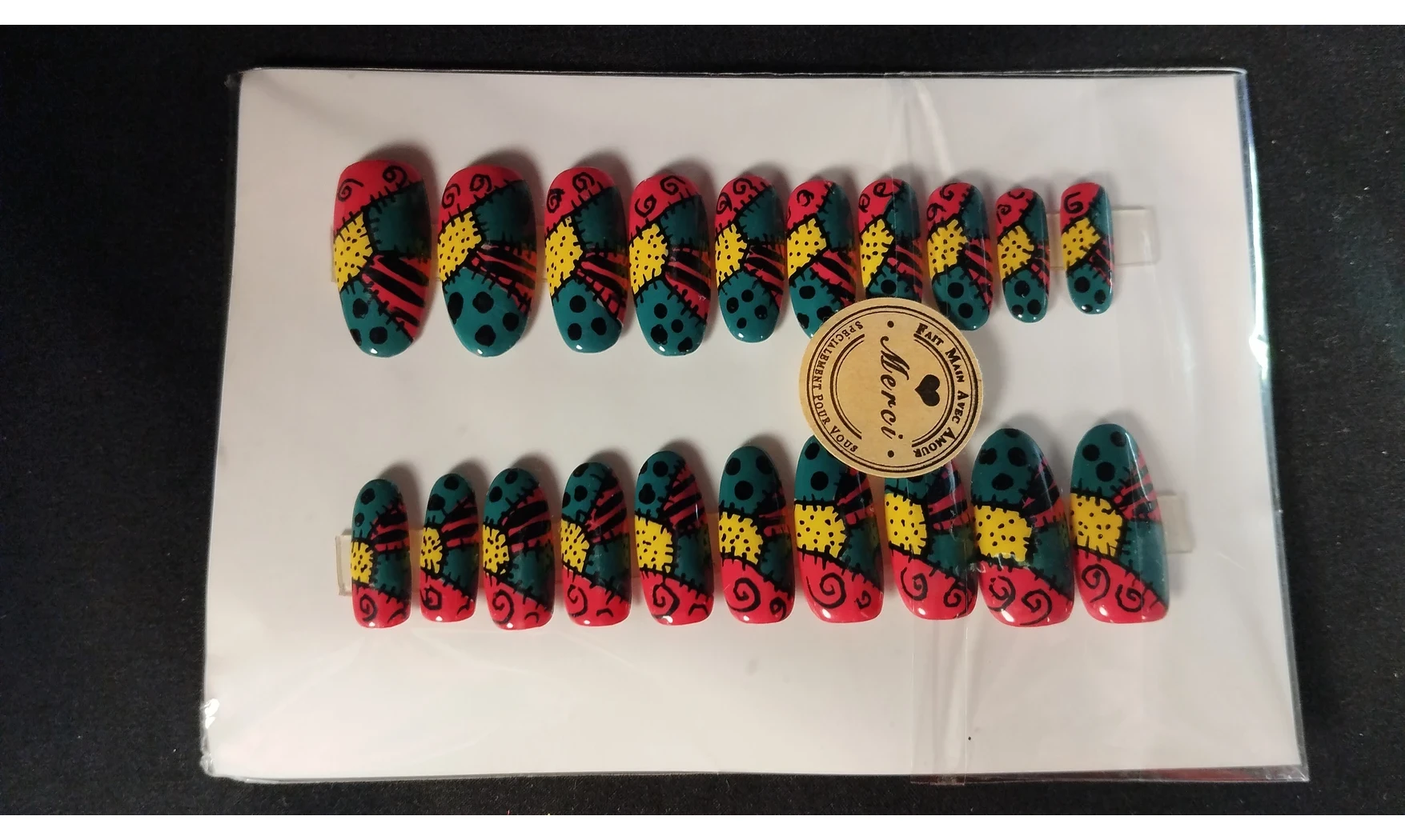 Press on nails Sally (Robe) - Lot 20