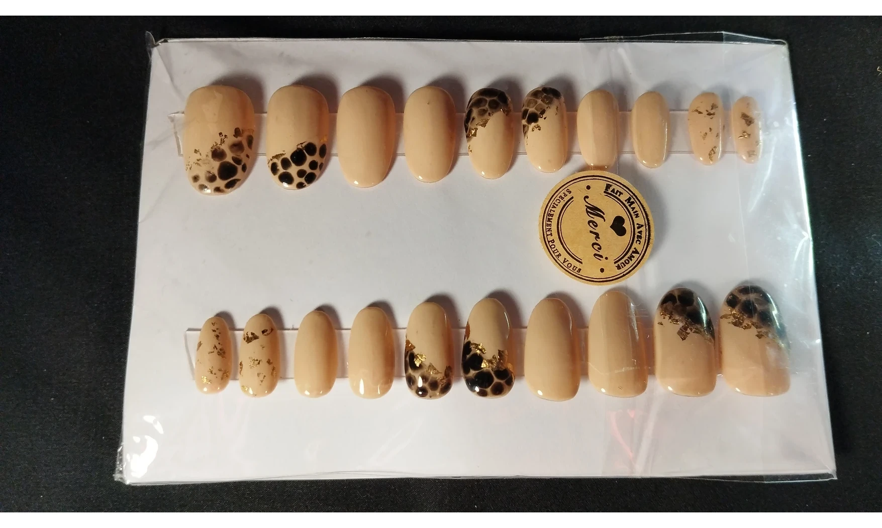 Press on Nails Nude Serpent - Lot 20