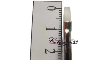 Pinceau plat 4/6 mm