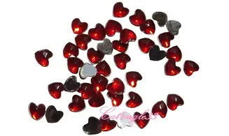 Strass cœur rouge